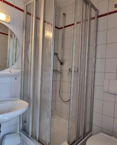 Adorf 酒店 巴特埃尔斯特